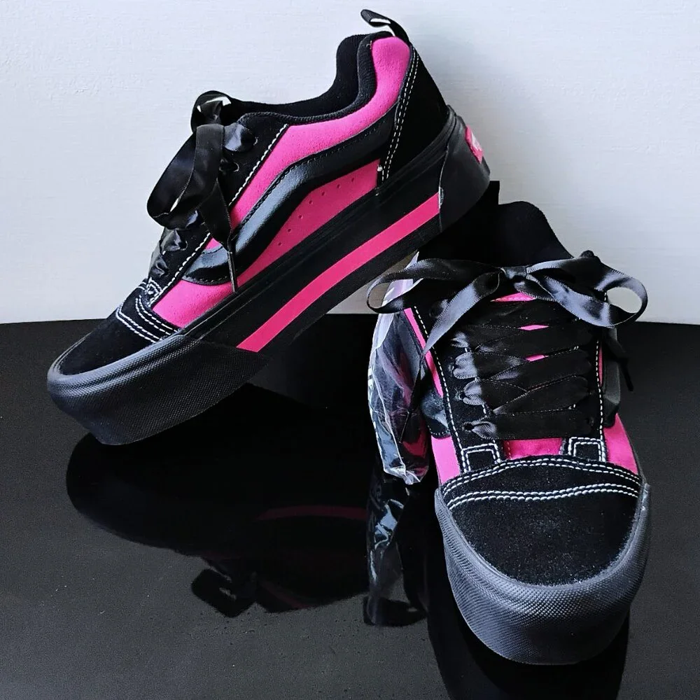 Vans Women's Knu Stack Suede Platform in Striking Combination Black / Fuchsia - Picture 10 of 12